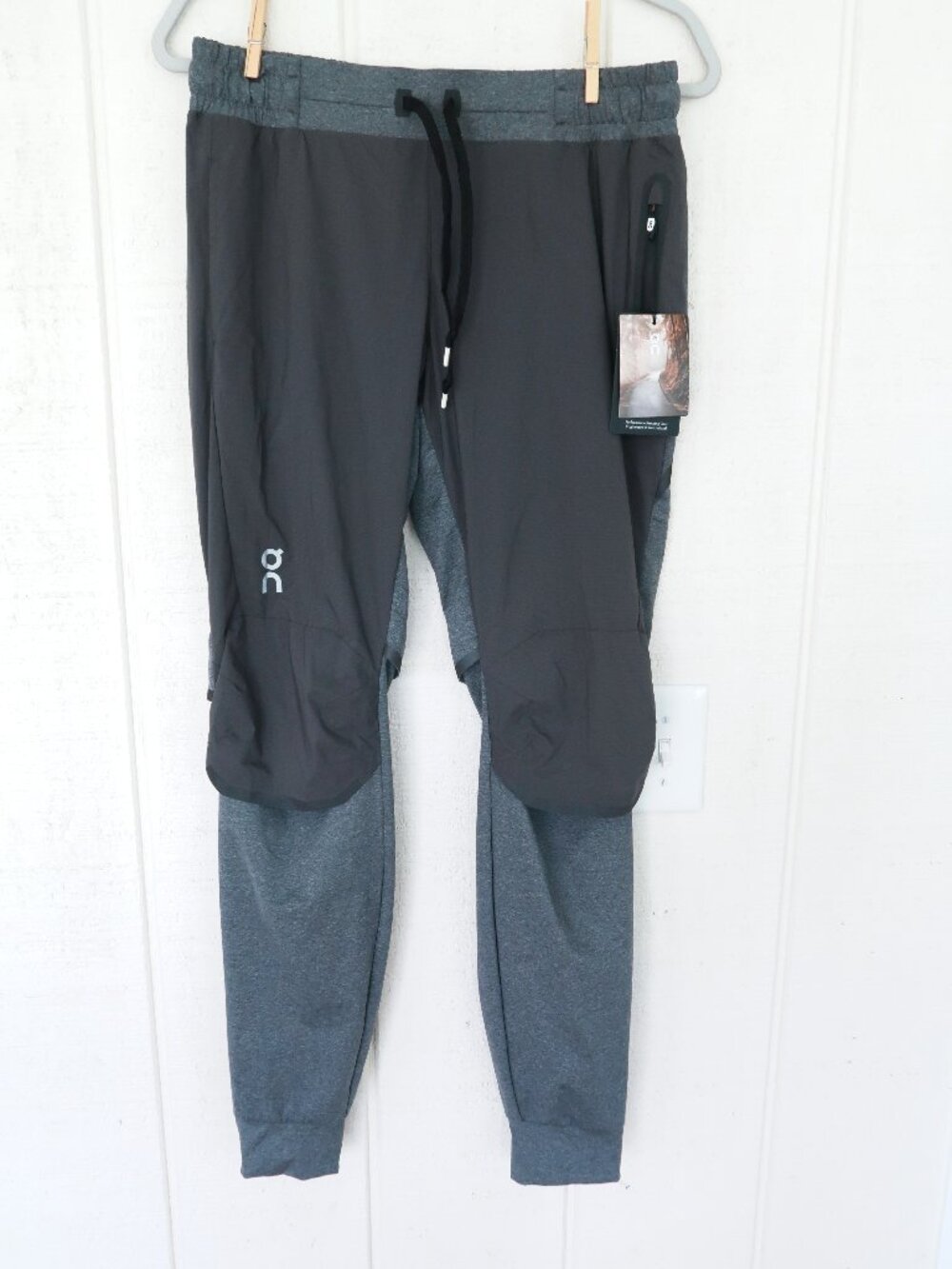 NWT On Running Women's Gray Running Pants | Medium